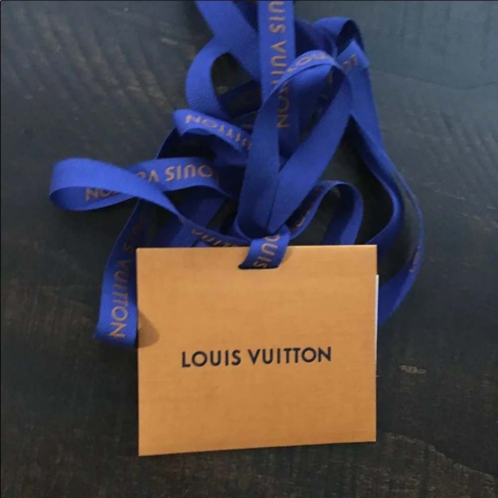 New LOUIS VUITTON CLASSIC Blank Mini Gift Card Tag with Blue Logo Ribbons - Picture 1 of 9